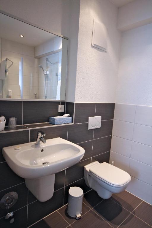 Hotel Go2bed Hotel&restaurant / Basel Weil am Rhein
