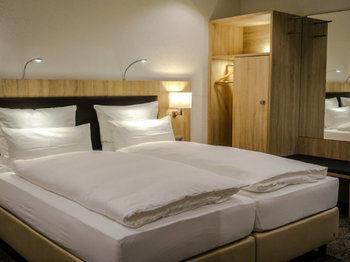 Go2bed Hotel&restaurant / Basel 4*