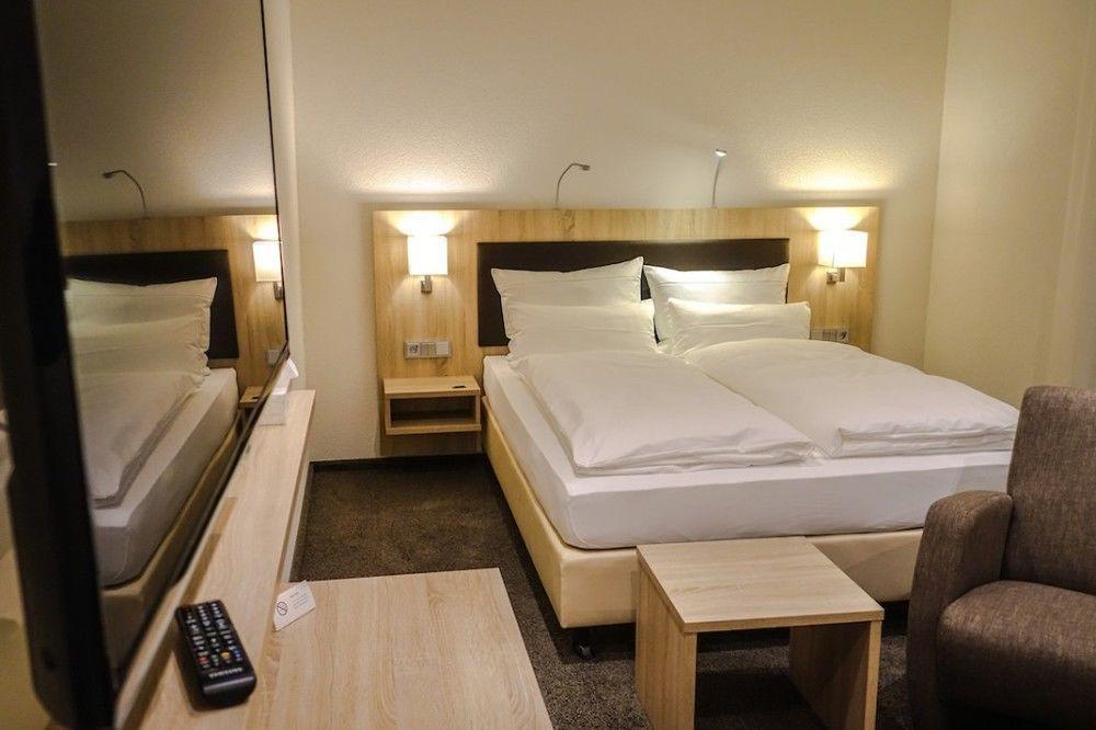 Hotel Go2bed Hotel&restaurant / Basel Weil am Rhein
